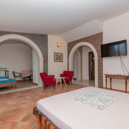 Apartments Magic Time Podstrana Luaran gambar