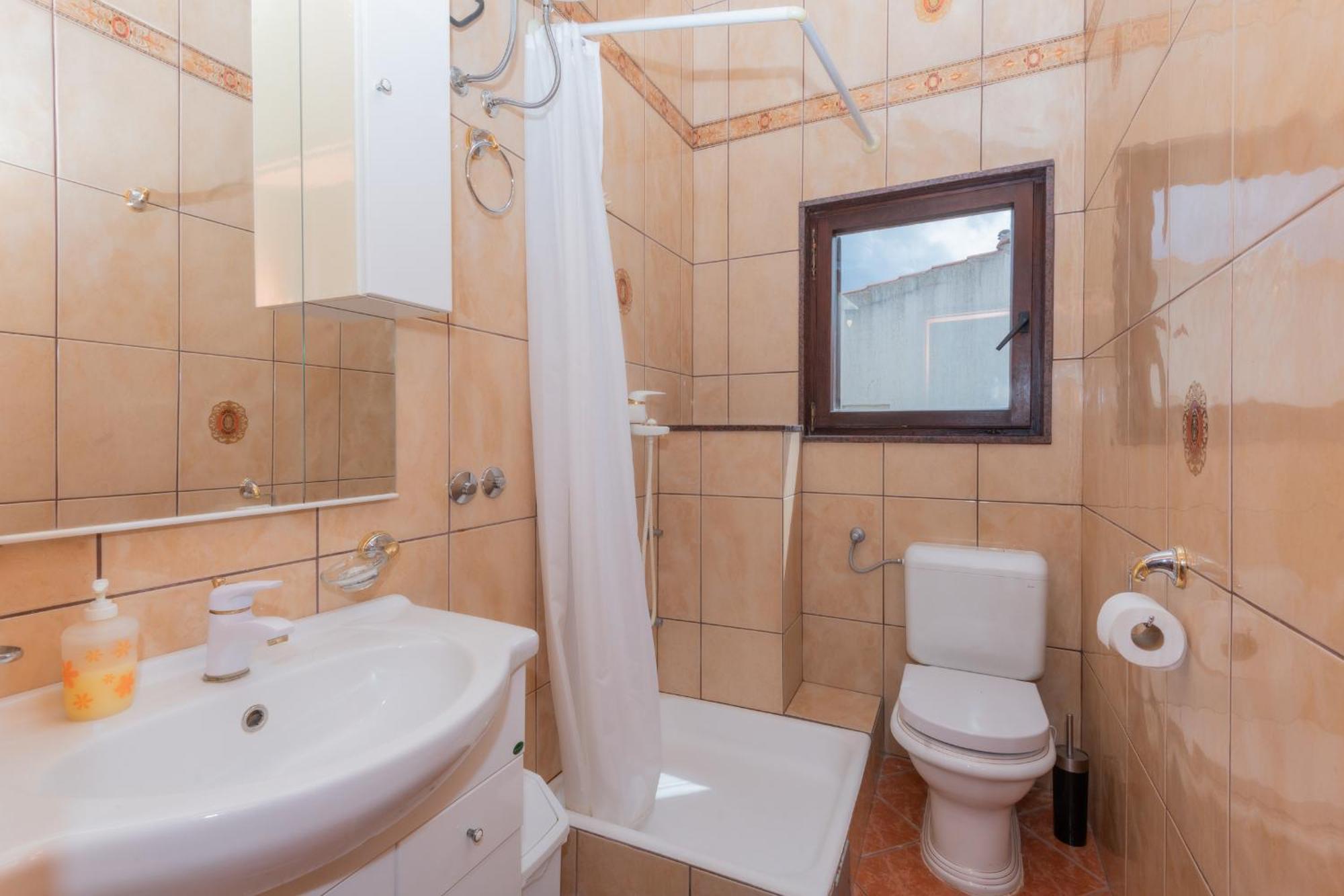 Apartments Magic Time Podstrana Luaran gambar